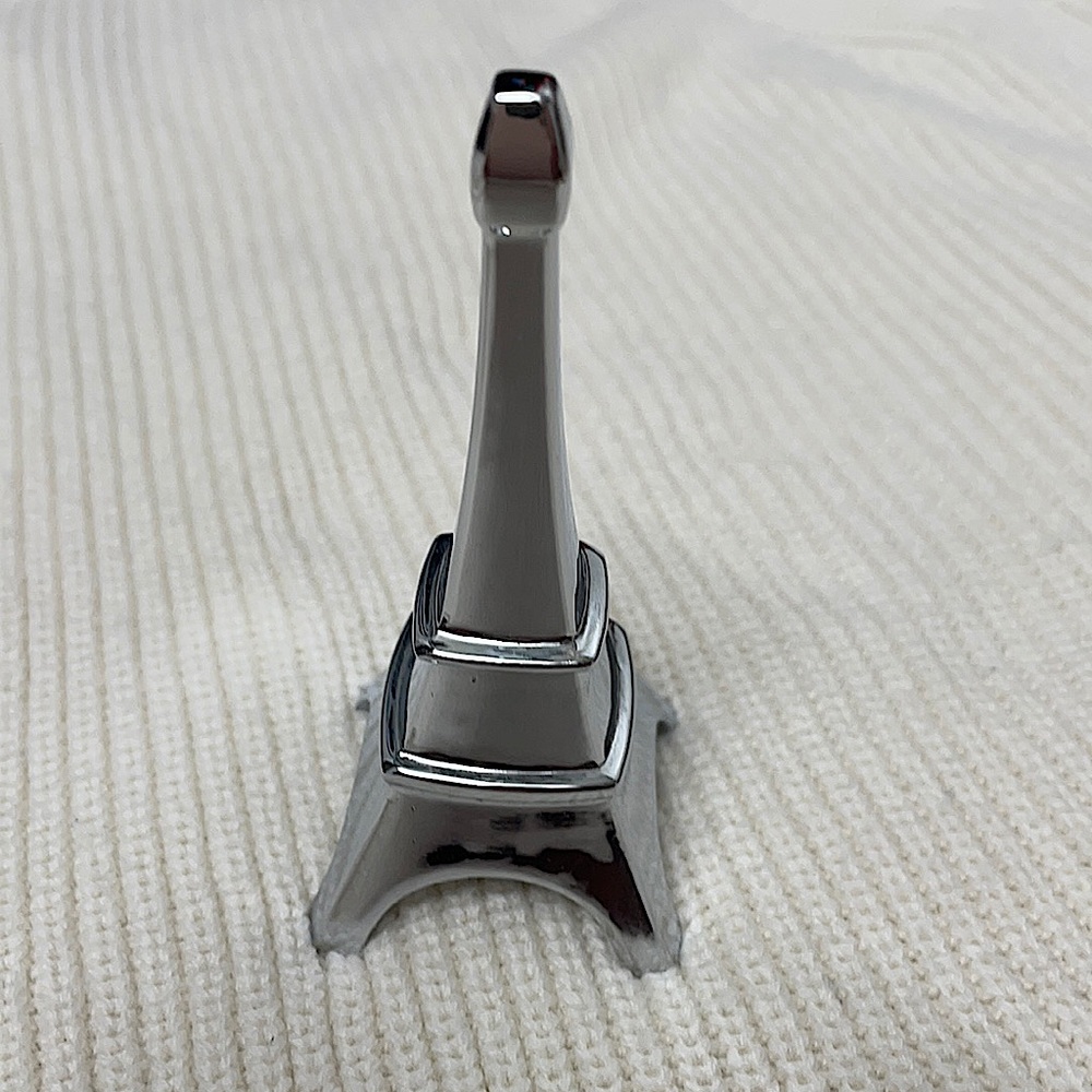 Eiffel Tower Ring Holder
